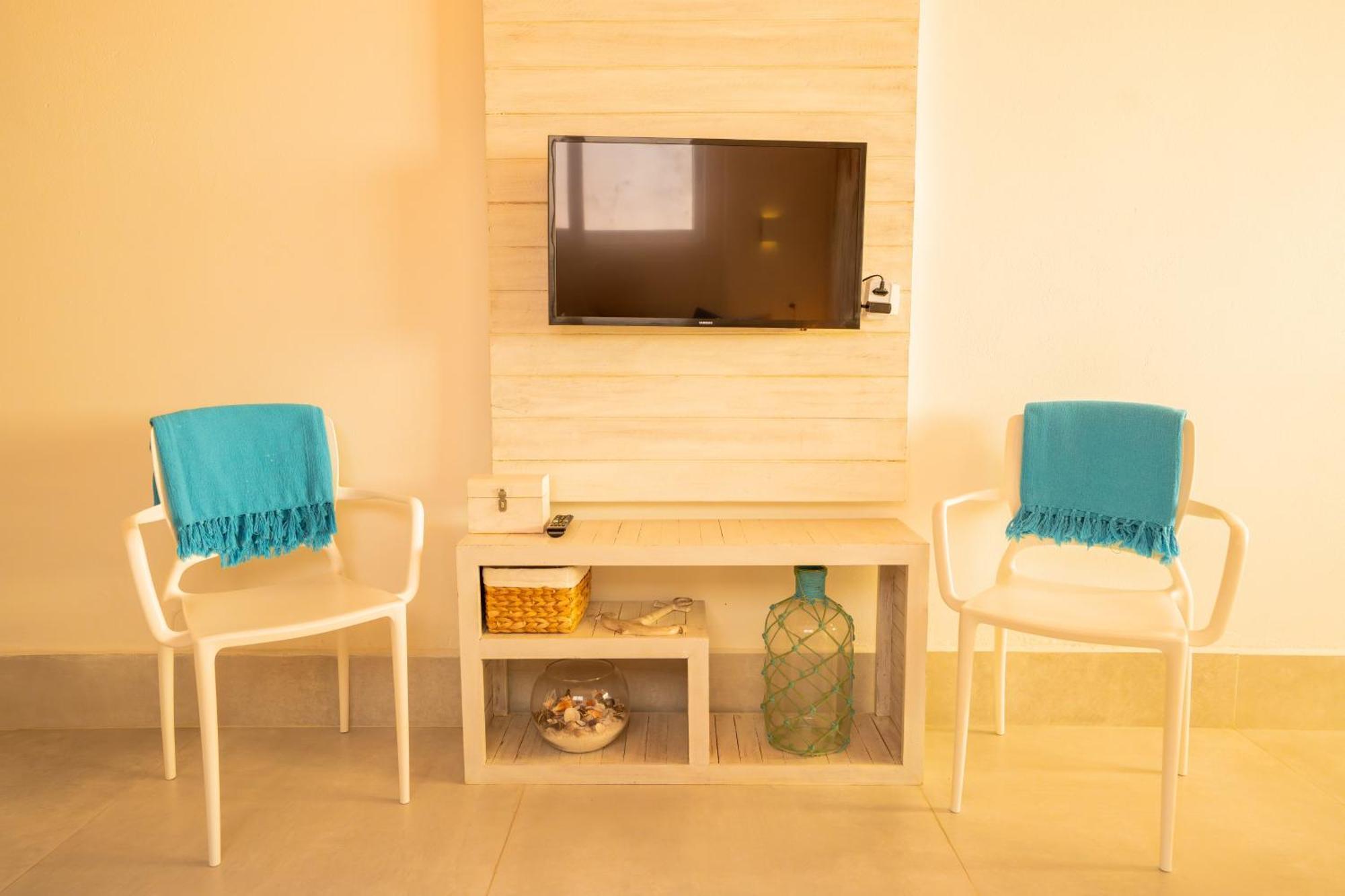 Casa D'Aroeira Residencial Boutique - Centro De Juquei - 2 Quadras Do Mar - Servico De Praia - Roupa De Cama 600 Fios Algodao Egipcio - Toalhas Banho E Praia - Tudo Novo - Estacionamento Interno - Cozinha - Consulte Unidades Com Ofuro Hidro E Cromote エクステリア 写真